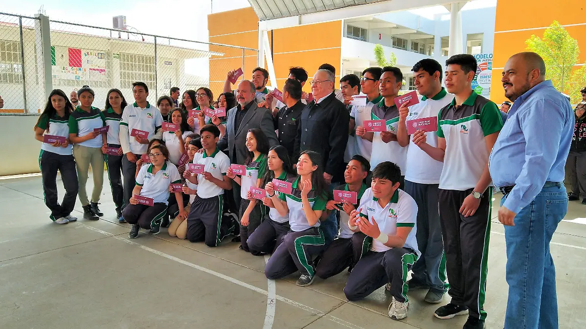 1 Arranca entrega de becas Benito Juárez con más de 2 mil alumnos, en Cuauhtémoc